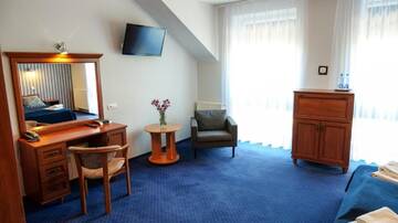 Фото номера Апартаменты Отель Hotel Duet г. Хелм 3